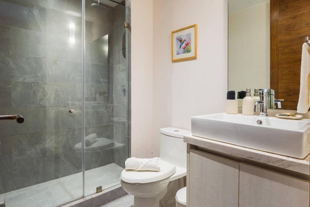Luxury 2-bed 200mb Wifi Sauna Ac Gym Playa del Carmen