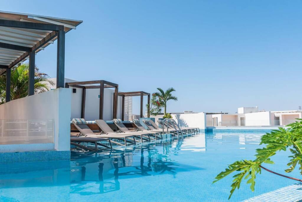 Luxury 2-bed 200mb Wifi Sauna Ac Gym Playa del Carmen